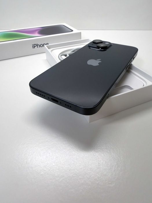 Apple iPhone 14・128GB・Meia-noite (Fatura e Garantia)
