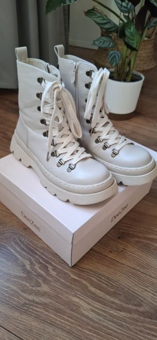 Sprzedam buty zimowe DeeZee rozmiar 36