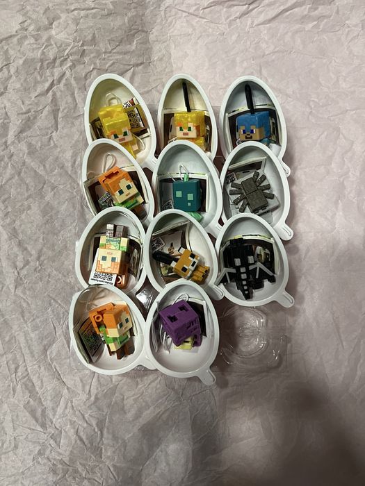 фігурки кіндер джой майнкрафт