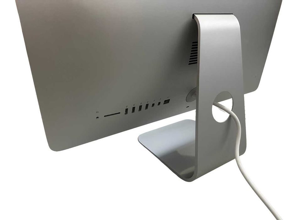 Apple iMac 21,5” i5 8 GB RAM 500 GB klawiatura mysz