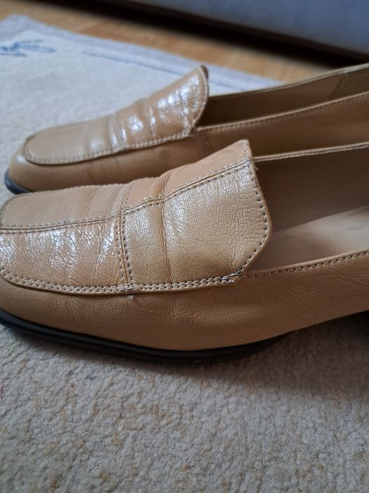 Buty damskie mokasyny beżowe r.38