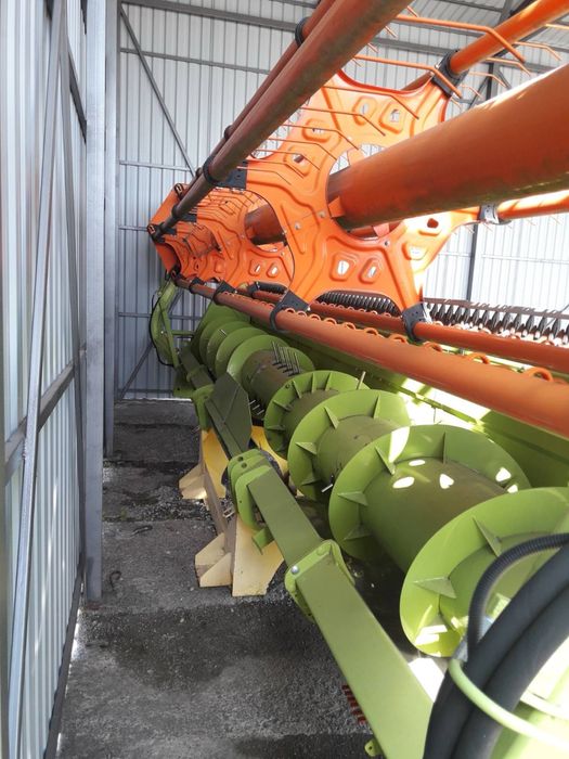 Нова Жниварка Зернова Claas Cerio 680