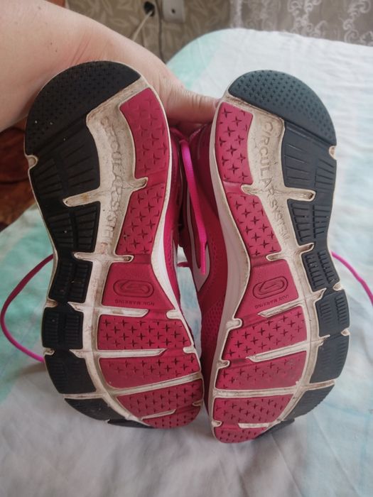Кросівки жіночі Kalenji ( оригінал) 23,5см-37р. см