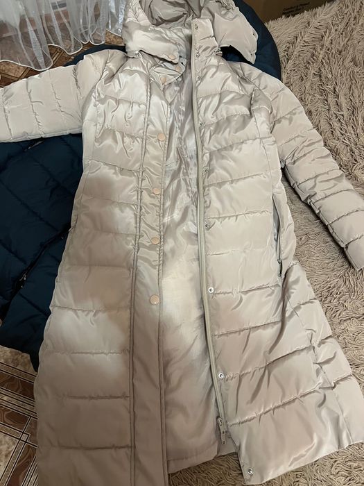 Продам 2 курточки за 550