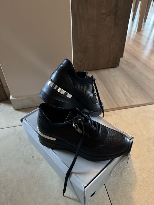 Buty damskie Wojas 38 skora naturalna