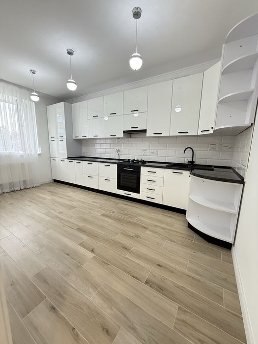 Трьохкімнатна в ЖК Паркове Містечко