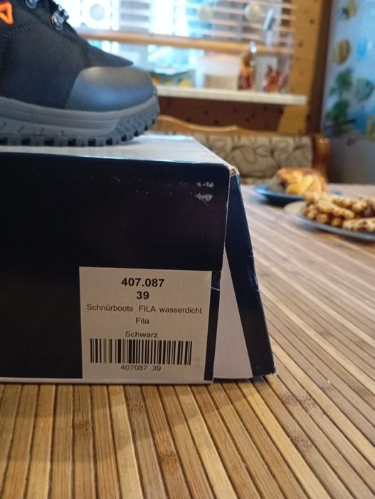 Ботинки теплые FILA Новые 38 р