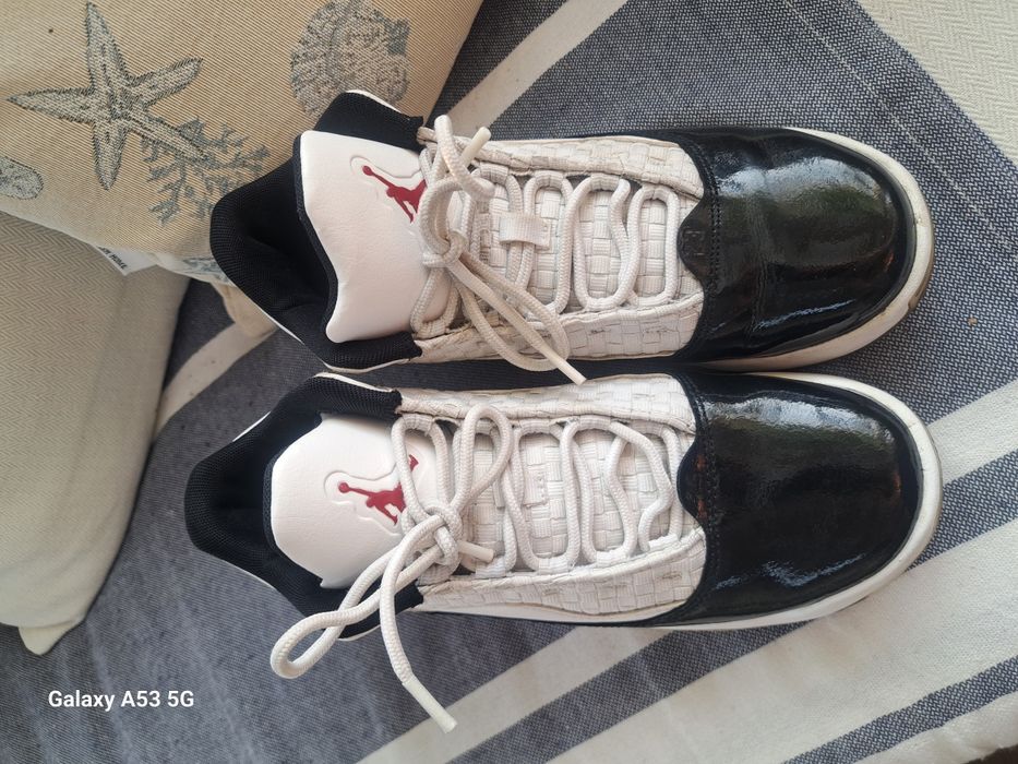 Buty Jordan Max aura 2 38.5