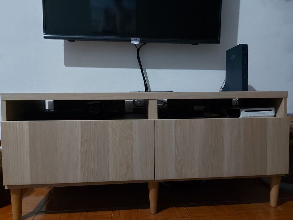 Móvel para televisão