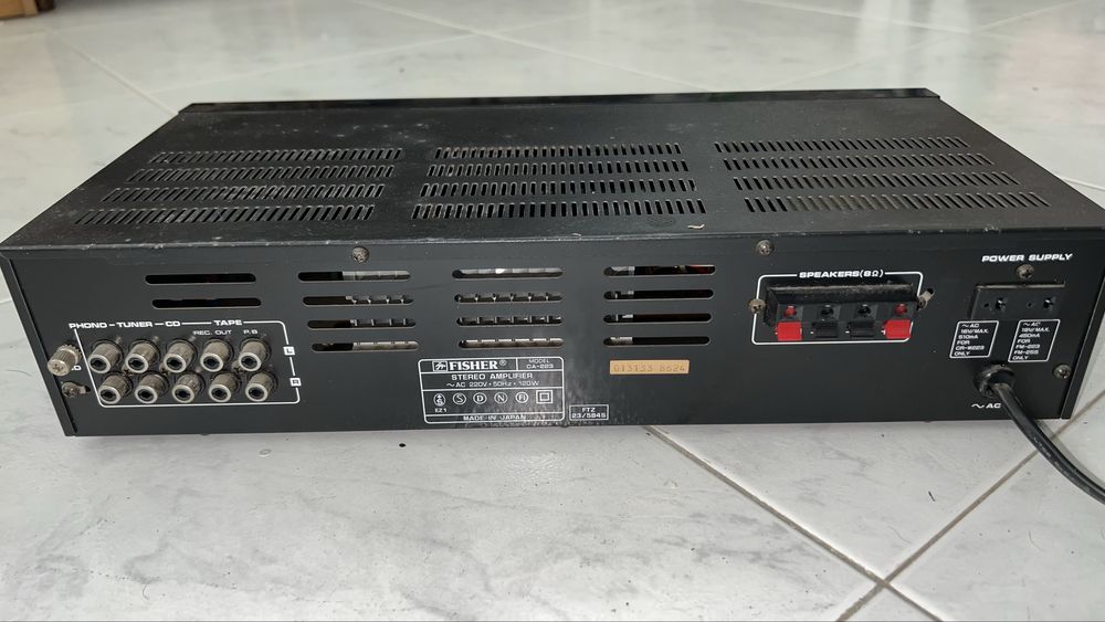 Amplificador Fisher CA-223