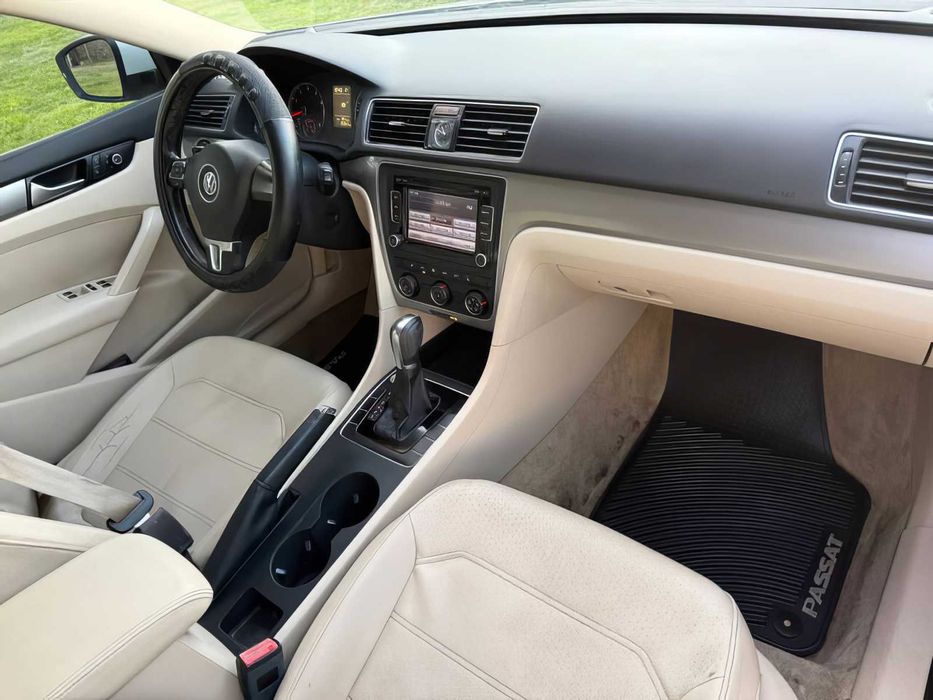 Volkswagen Passat      2015