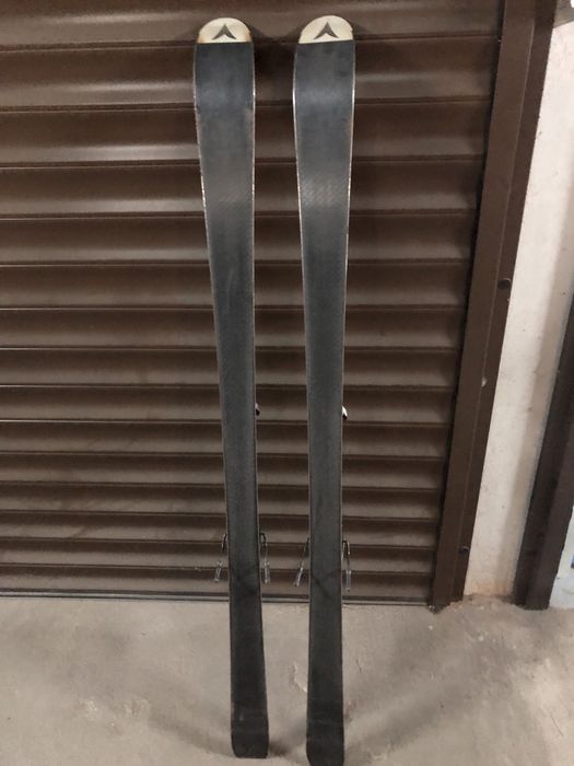 Sprzedam narty dynastar 160cm
