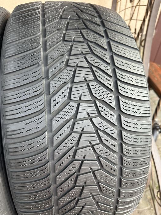 Шини зимові пара 285/40 R21 (109V) Hankook Winter I*cept Evo3