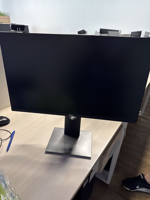 Монітор Dell P2319Н