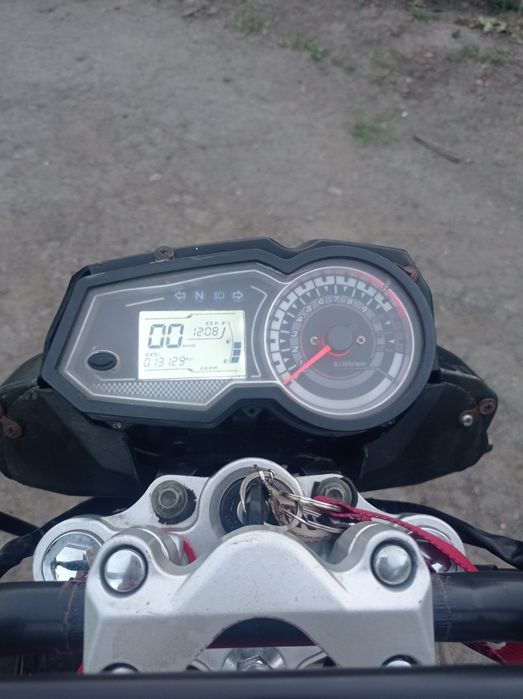 Продам Спарк р28