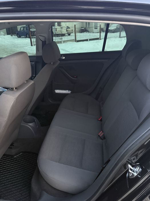 Продам Volkswagen Golf 5