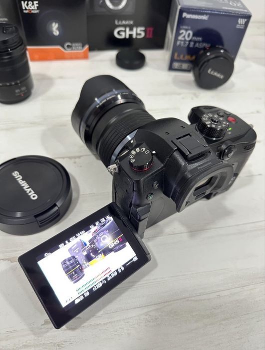 Panasonic Lumix gh5 II