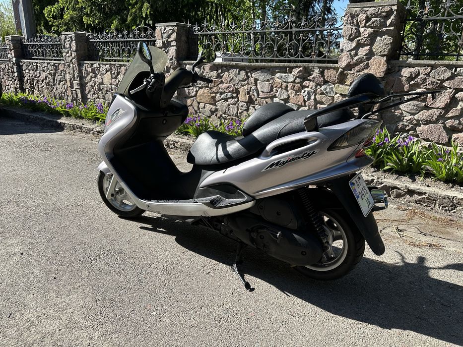 Yamaha Majesty 125