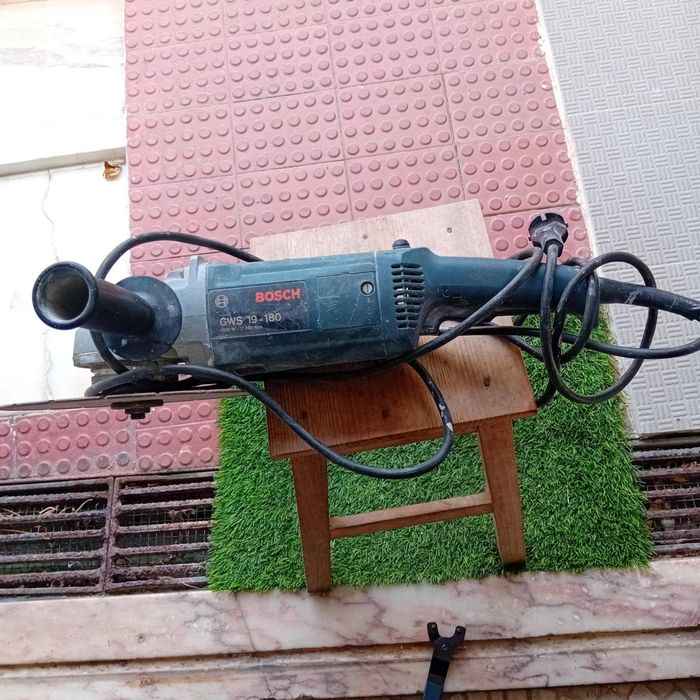 Rebarbadora em optimo estado