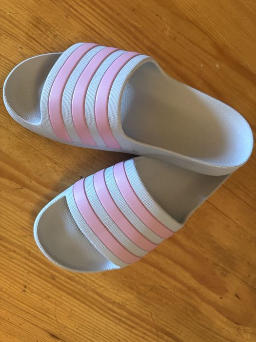 Klapki adidas 36, stan bdb