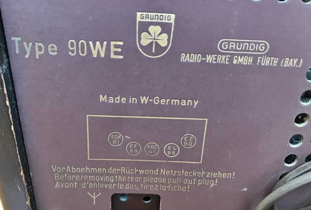 Rádio antigo anos 50 Grundig