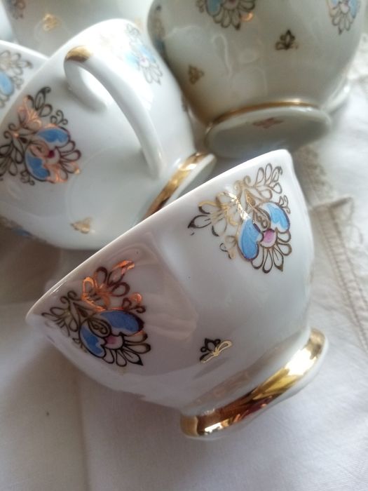 Заварники, чашки  фарфор