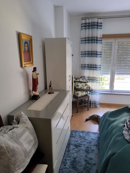 Quarto de casal em branco