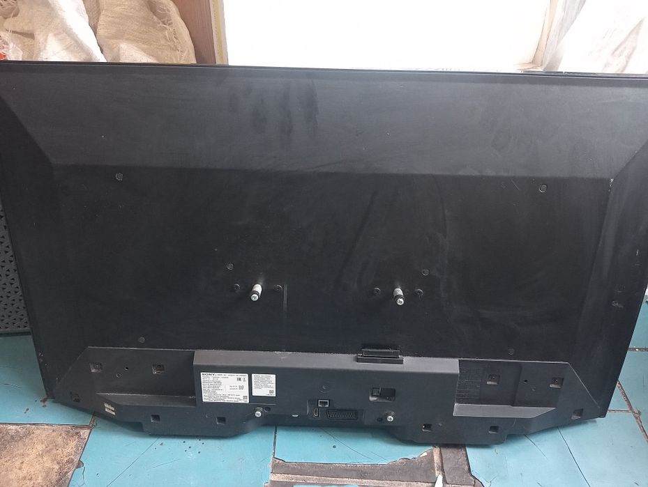 Sony KDL - 40WD653 на запчастини