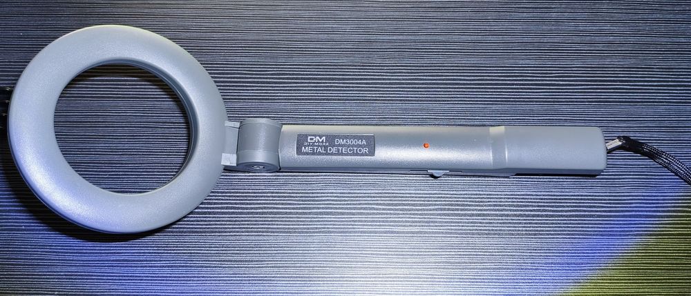 Ручной металлоискатель DM3004A (досмотровый)