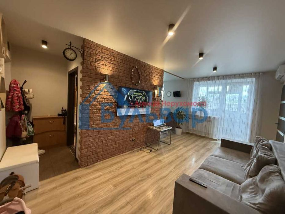 2к.квартира, Зигіна, цегла, з ремонтом