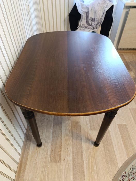 Продам стіл кухонний