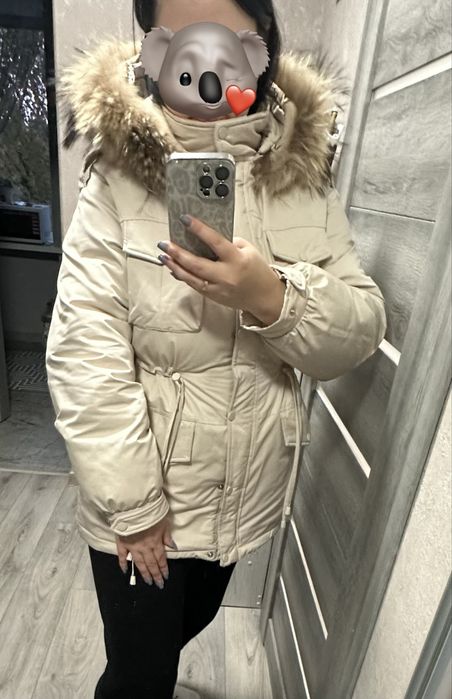 Парка, тепла, колір беж