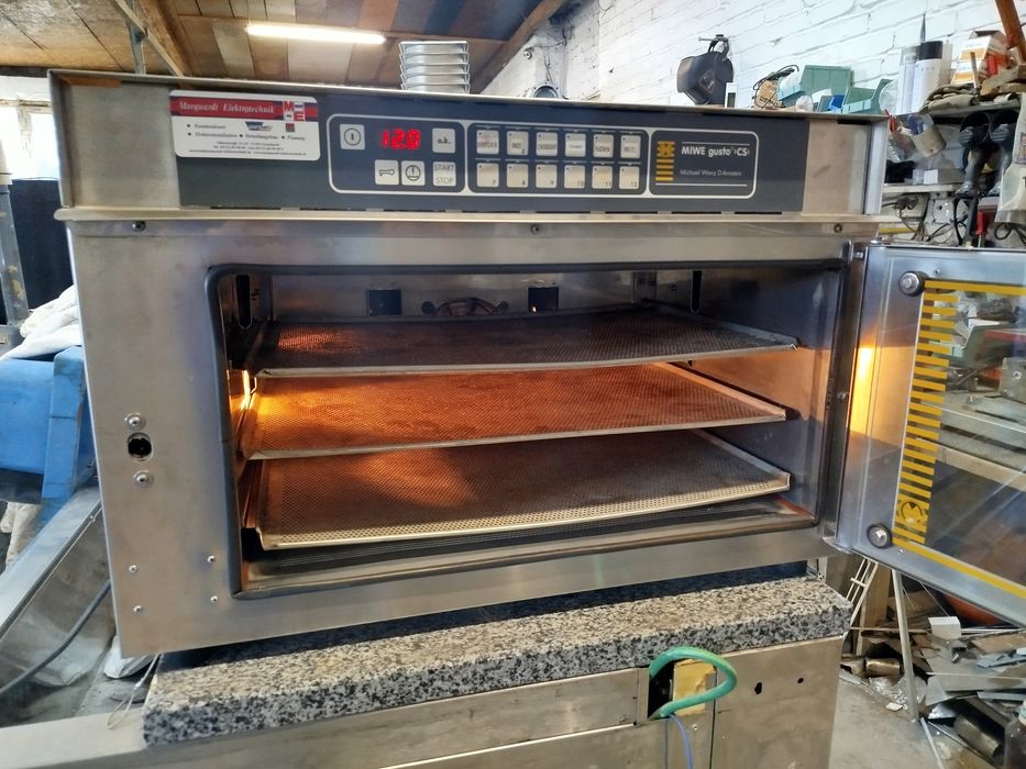 Пароконвектомат,піч для хліба Miwe gusto cs