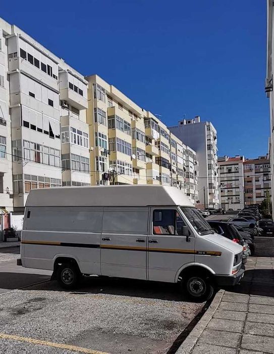 Carrinha Iveco Daily 35-8