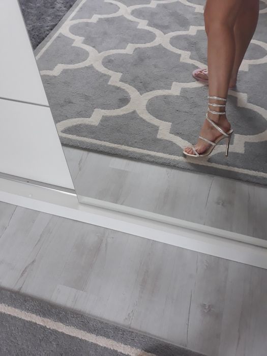 Buty na wysokim obcasie