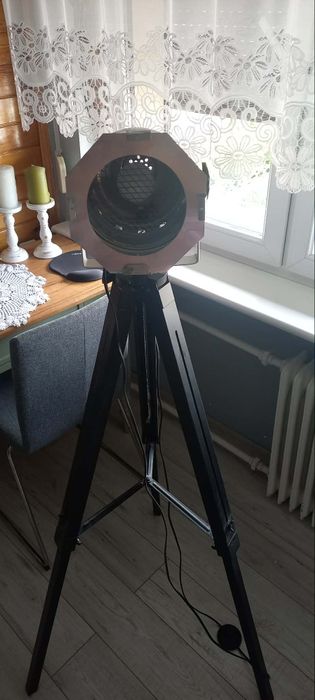 Lampa stojaca teatralna