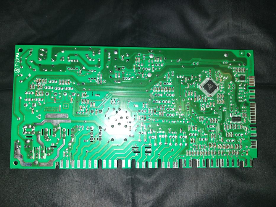 На запчасти   Indesit  IWSD 6105 Ariston