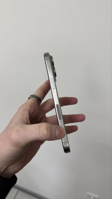 iPhone 15 Pro Max 512 natural titanium