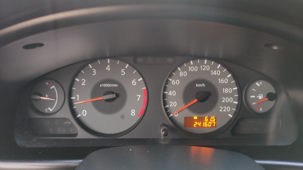Nissan Almera 2006 1.6 газ/бенз