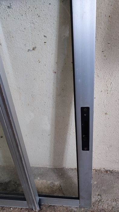 Janelas em alumínio