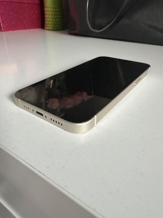 Telefon IPhone 14
