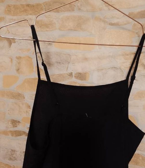 (36/S) ASOS Design) Czarna Halka pod sukienkę z Londynu