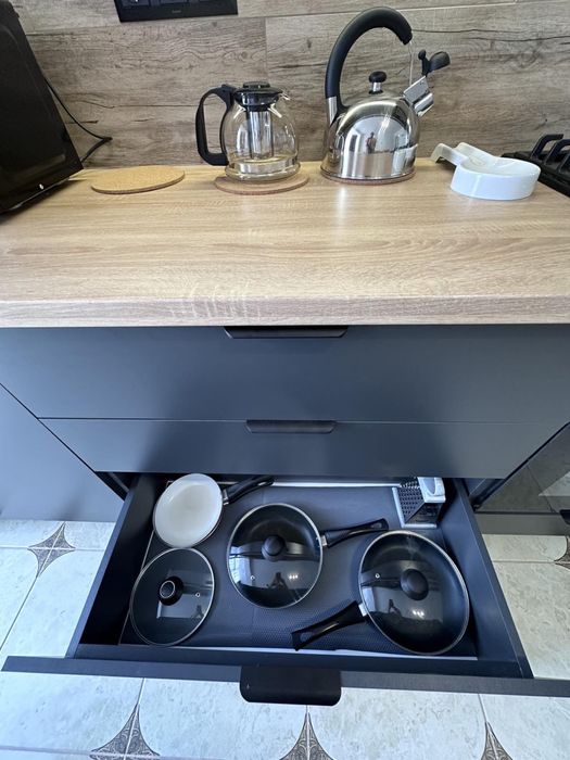 Подобово.  Височана 18. Центр. Парковка