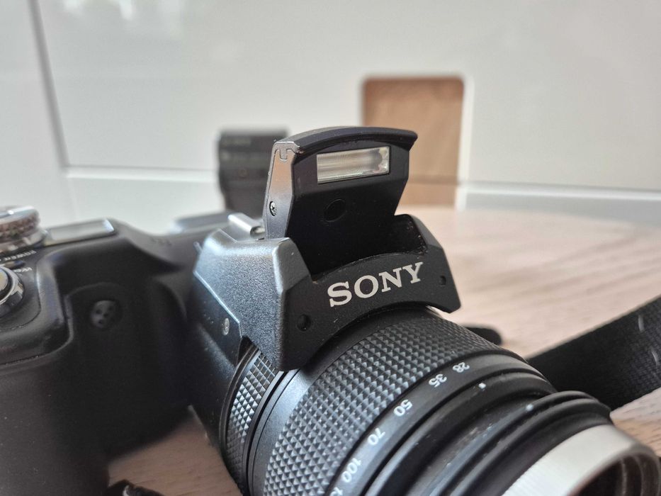 Aparat cyfrowy retro z Nightshot Night Shot noktowizor Sony DSC-F828