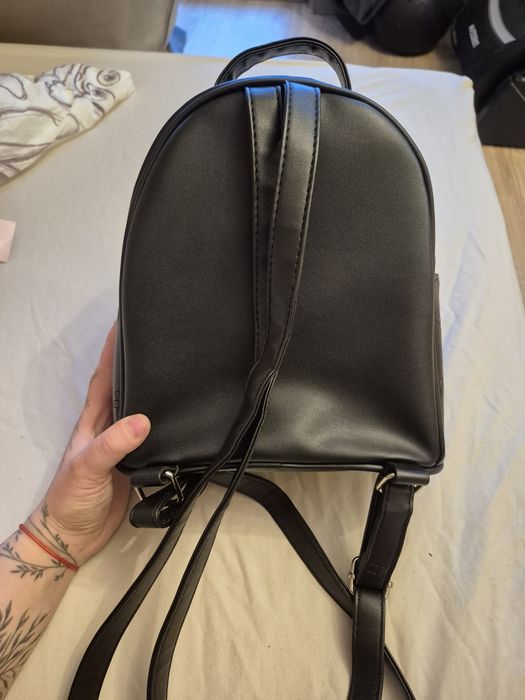 Czarny plecak Barbie