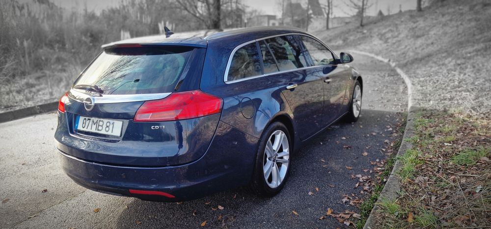 Opel Insignia 2.0cdti sportstour 160cv 2012