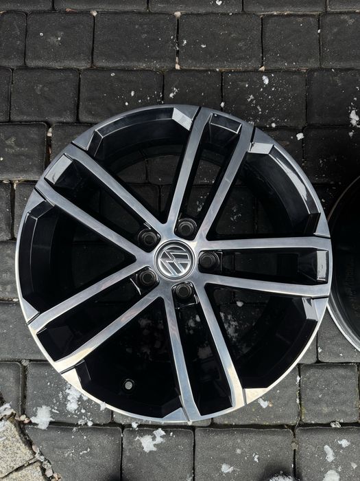 Felgi 18 5x112 Golf GTD