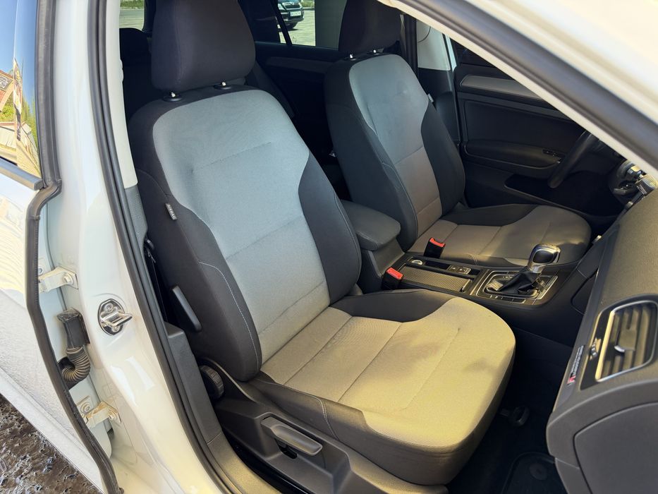 Volkswagen e-Golf 2015р 24kw Нова батарея