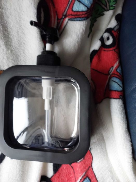 Nowa opaska do włosów 2 szt  + gratis pojemnik mydło