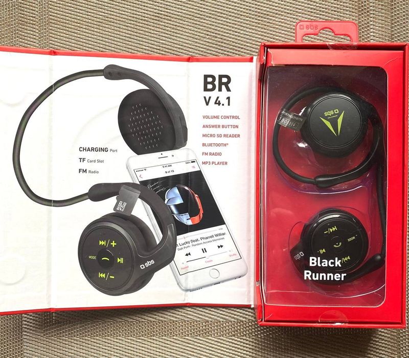 Спорт наушники SBS Black Runner